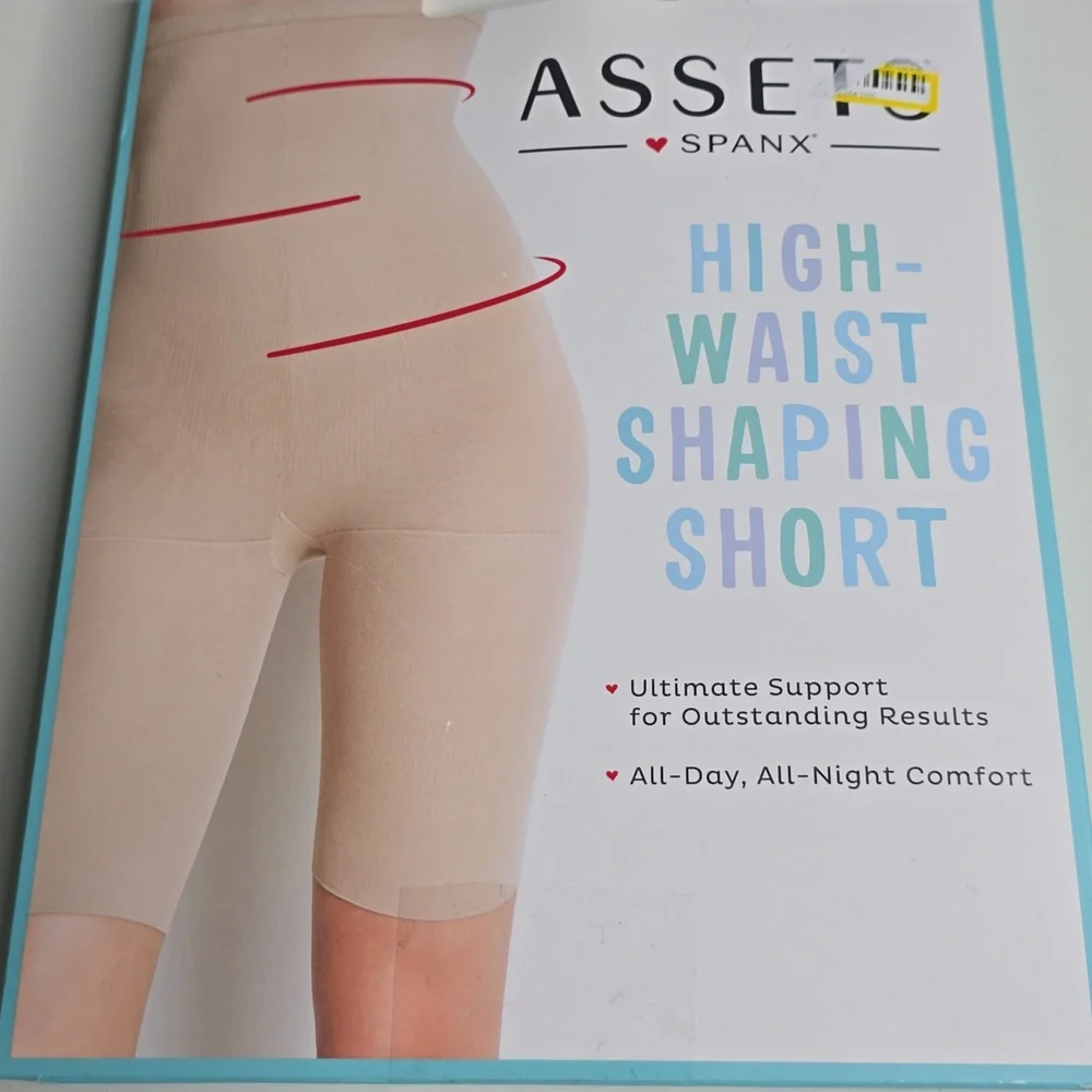 Assets SPANX High-Waist Shaping Short in Nude Size 1